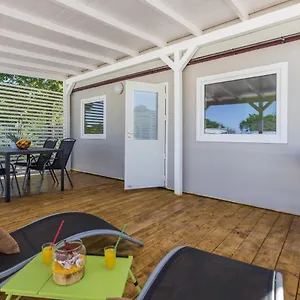 Zelena Laguna Mobile Homes Ferienpark