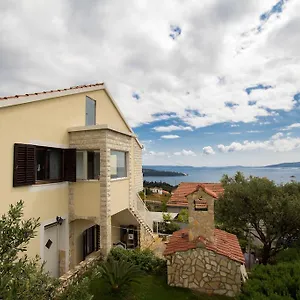 Marina Trogir